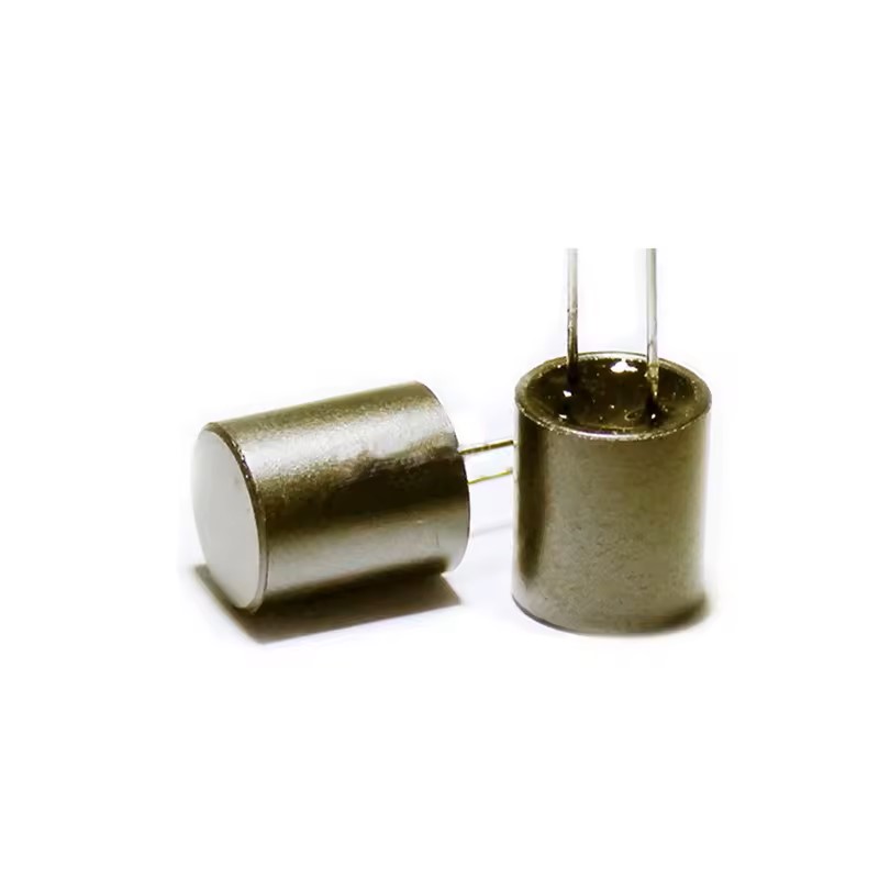 Inductor de blindaje THT 220uH 1.5A para cargadores PD 